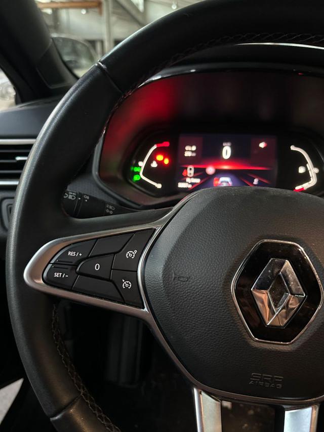 RENAULT Clio usata, con Sistema di navigazione