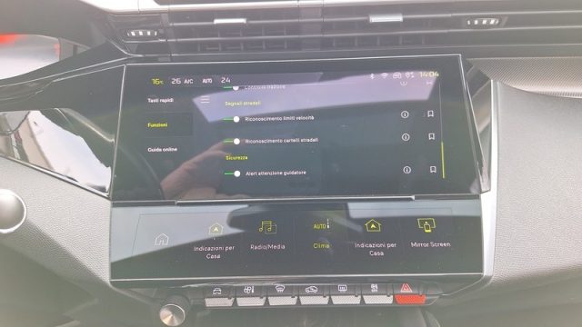PEUGEOT 308 usata, con Sensore di pioggia