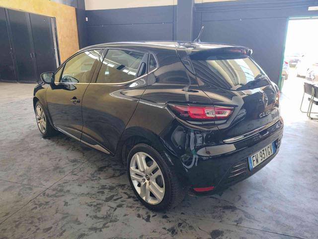 RENAULT Clio usata, con Airbag laterali