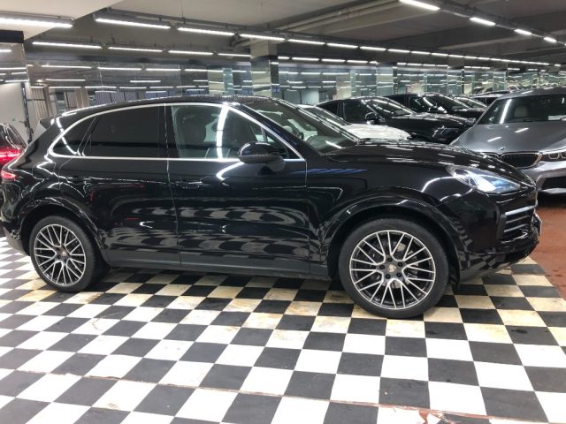 PORSCHE Cayenne usata, con Chiusura centralizzata