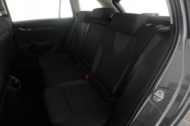 SKODA Octavia usata 9