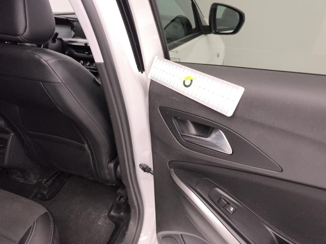 OPEL Grandland usata, con Luci diurne