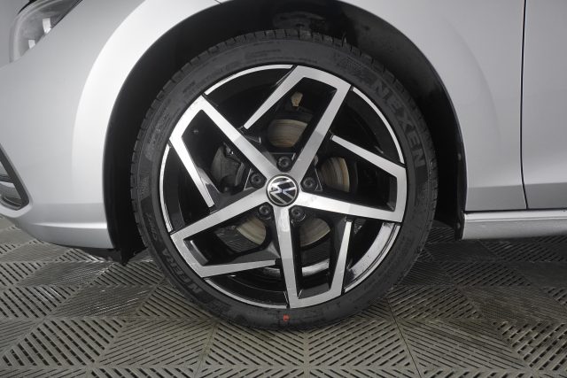 VOLKSWAGEN Golf usata 11