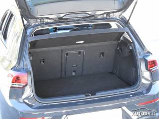 VOLKSWAGEN Golf usata, con Hill holder