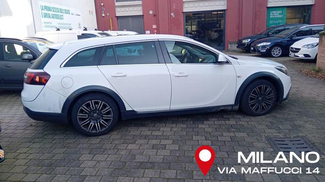 OPEL Insignia usata, con Airbag