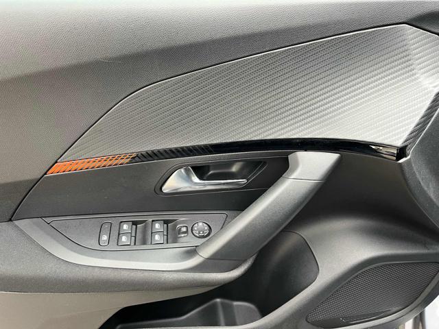PEUGEOT 2008 usata, con Cerchi in lega