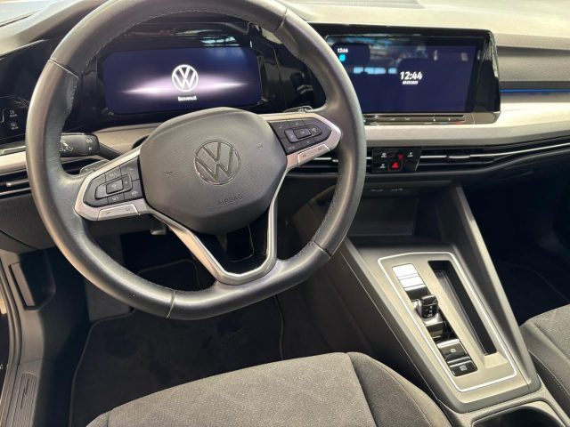 VOLKSWAGEN Golf usata, con Fari LED