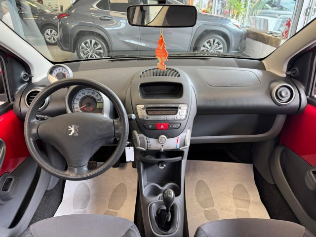 PEUGEOT 107 usata, con Sedile posteriore sdoppiato
