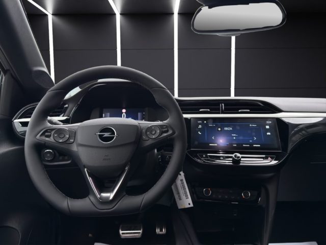 OPEL Corsa usata, con Cruise Control