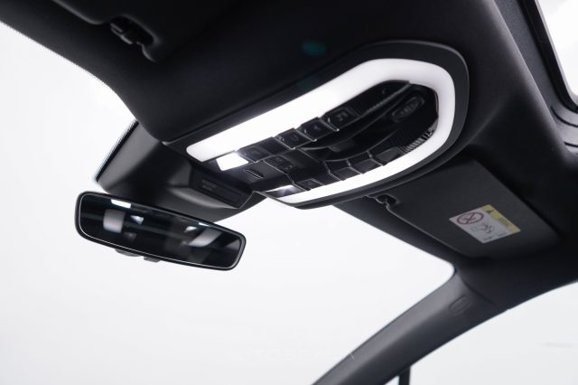 PORSCHE Macan usata, con Specchietti laterali elettrici