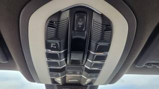 PORSCHE Macan usata, con Vivavoce
