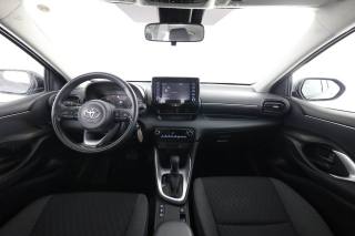 TOYOTA Yaris usata 9