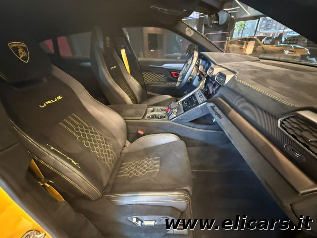 LAMBORGHINI Urus usata, con Luci diurne LED