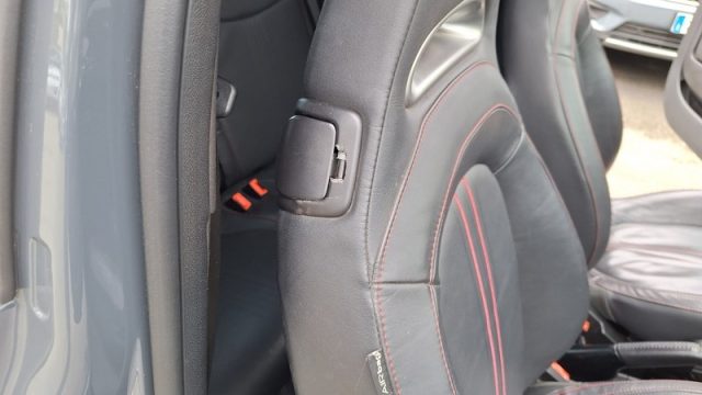 ABARTH 595 usata, con USB