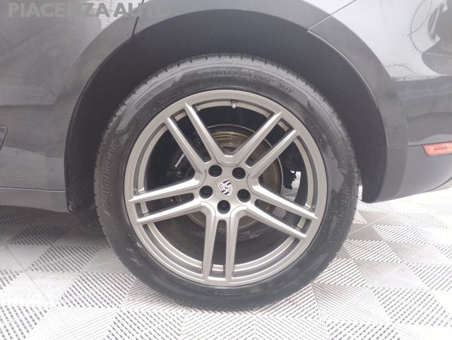 PORSCHE Macan usata, con Airbag Passeggero