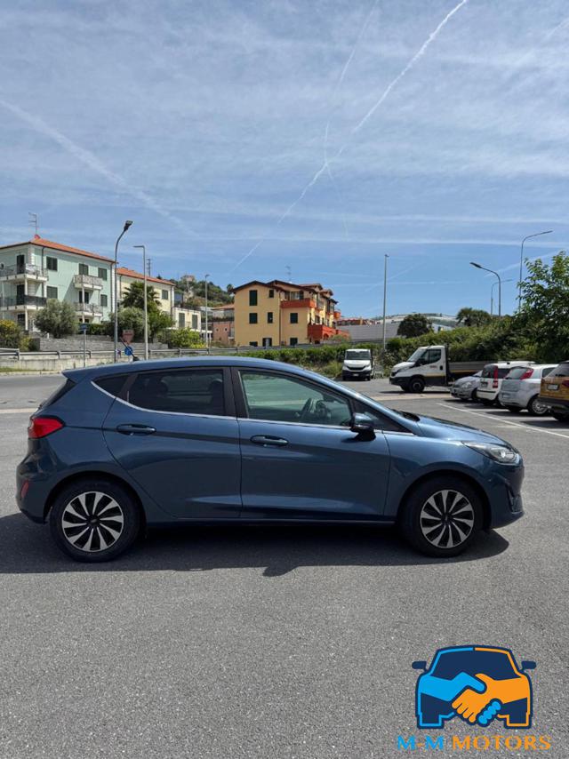 FORD Fiesta usata, con Autoradio