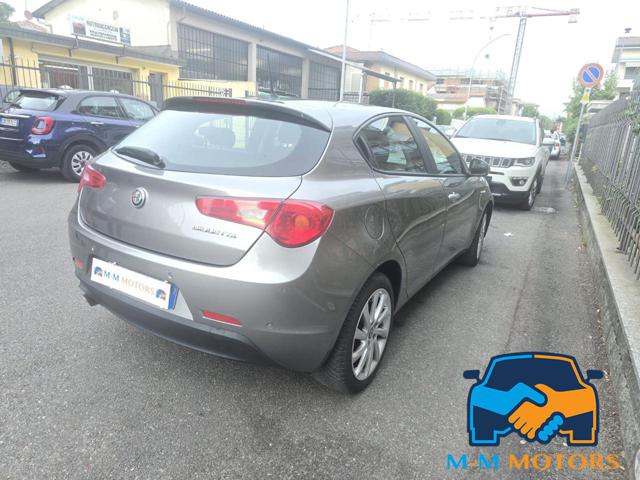 ALFA ROMEO Giulietta usata, con Autoradio