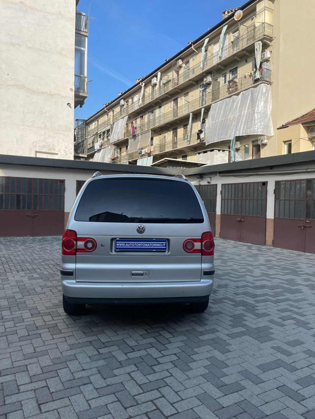 VOLKSWAGEN Sharan usata, con Antifurto
