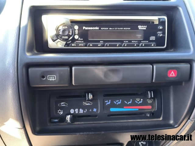 NISSAN Terrano II usata 12