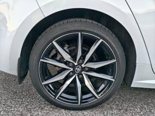 TOYOTA Corolla usata, con Cerchi in lega