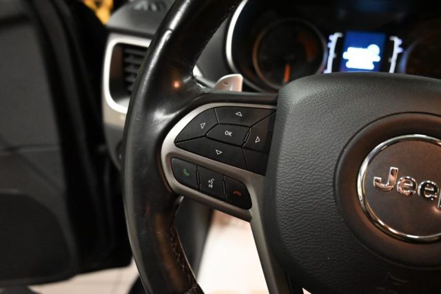 JEEP Cherokee usata 42