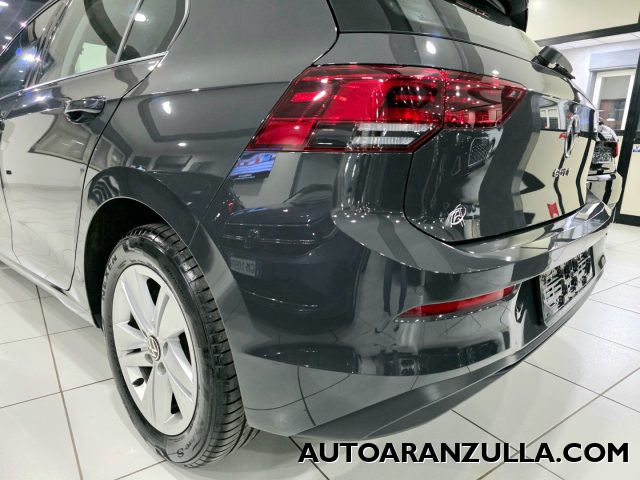 VOLKSWAGEN Golf usata, con Autoradio digitale