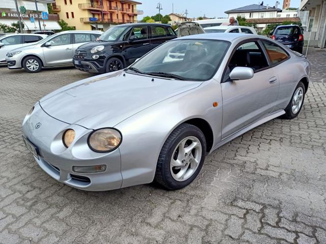 TOYOTA Celica usata, con Sedile posteriore sdoppiato