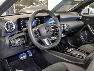 MERCEDES-BENZ A 200 usata, con Cerchi in lega