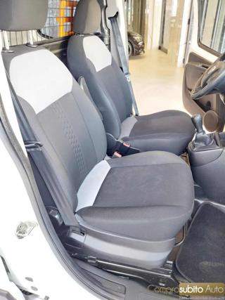 FIAT Fiorino usata 13