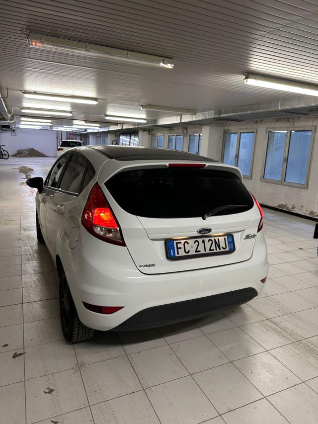FORD Fiesta usata, con Servosterzo