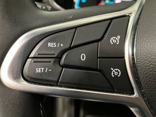 RENAULT Clio usata, con Isofix