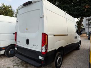 IVECO Daily usata, con Airbag Passeggero