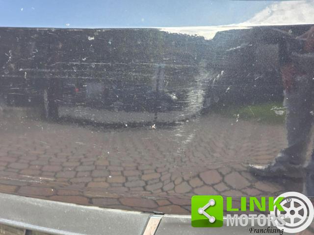 VOLKSWAGEN Sharan usata, con Interni in pelle