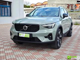 VOLVO XC40 B3 automatico Ultra Black Edition
