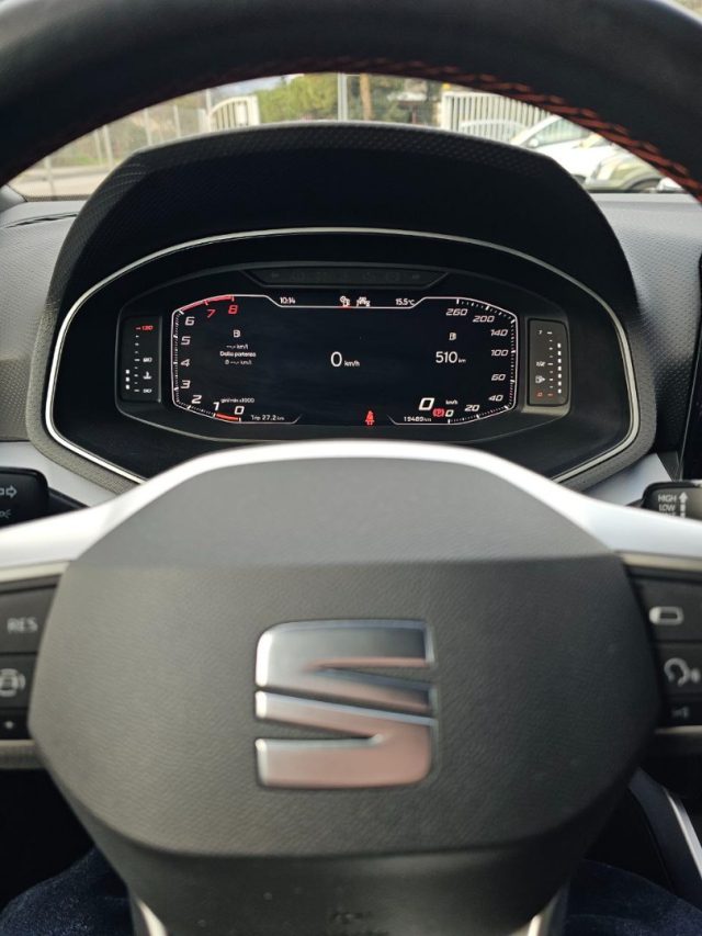 SEAT Arona usata, con Autoradio digitale