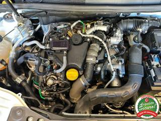 DACIA Duster usata, con Sensori di parcheggio posteriori