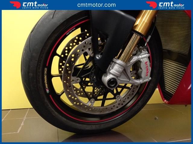 DUCATI Panigale V4 usata 10