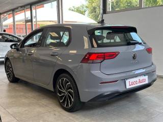 VOLKSWAGEN Golf usata, con Autoradio