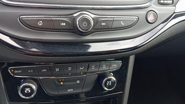 OPEL Astra usata, con Specchietti laterali elettrici