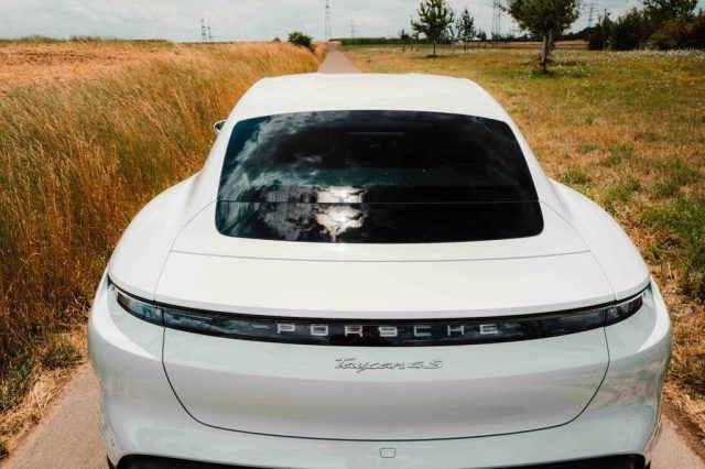 PORSCHE Taycan usata, con Chiusura centralizzata