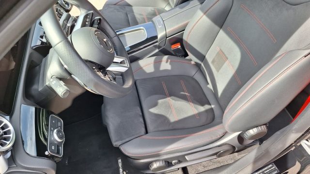 MERCEDES-BENZ A 35 AMG usata, con Regolazione elettrica sedili