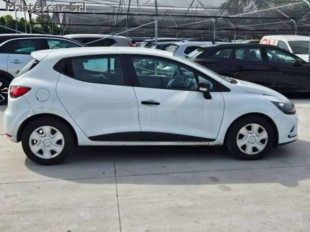 RENAULT Clio usata, con Chiusura centralizzata
