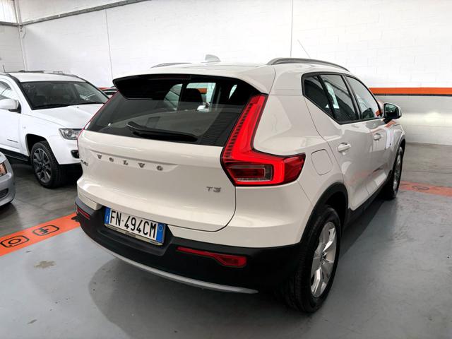 VOLVO XC40 usata, con Autoradio