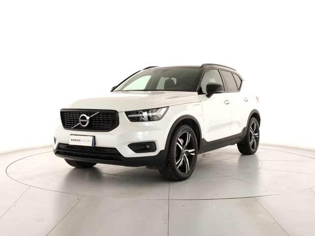 VOLVO XC40 usata, con Airbag