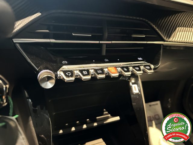 PEUGEOT 208 usata, con Touch screen