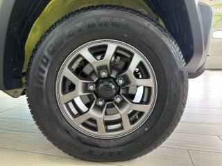 SUZUKI Jimny usata, con Trazione integrale