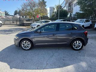 VOLKSWAGEN Polo usata, con Autoradio