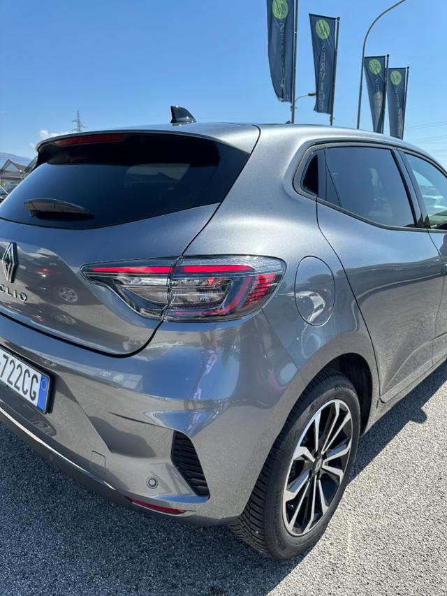 RENAULT Clio usata, con Antifurto