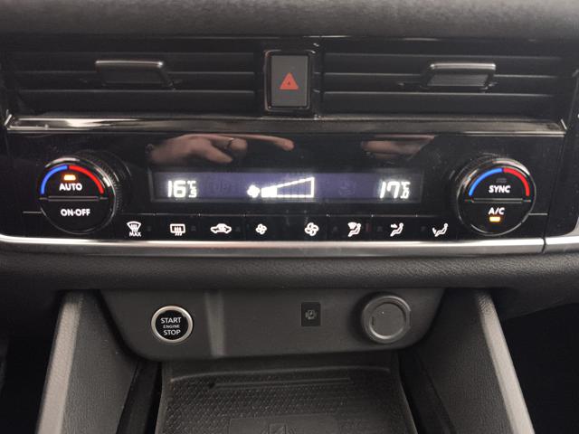 NISSAN Qashqai usata, con Sedile posteriore sdoppiato