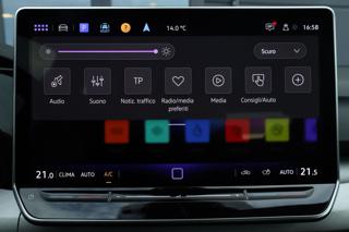 VOLKSWAGEN Golf usata, con Vivavoce